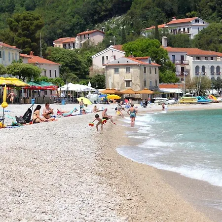 With Parking Space Moscenice, Opatija - 7689 Mošćenička Draga
