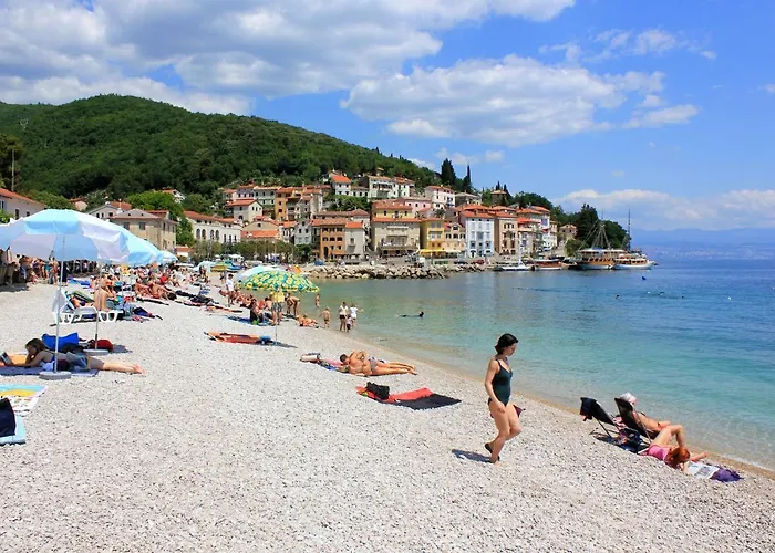 Apartment With Parking Space Moscenice, Opatija - 7689 Mošćenička Draga