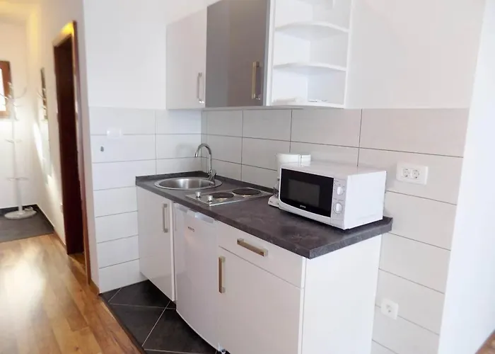 Апартаменты With Parking Space Moscenice, Opatija - 7689 *