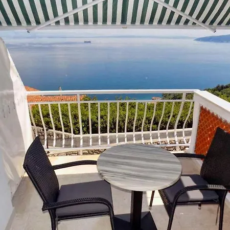 With Parking Space Moscenice, Opatija - 7689 Mošćenička Draga